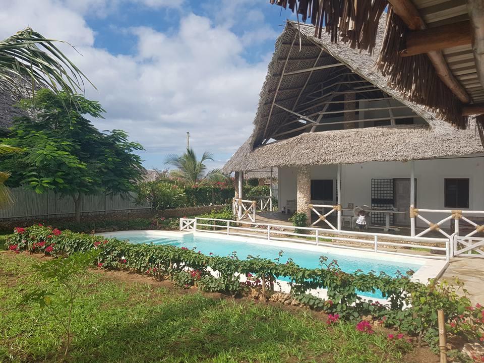 Bed and Breakfast Nyumba Ya Afrika à Watamu Extérieur photo