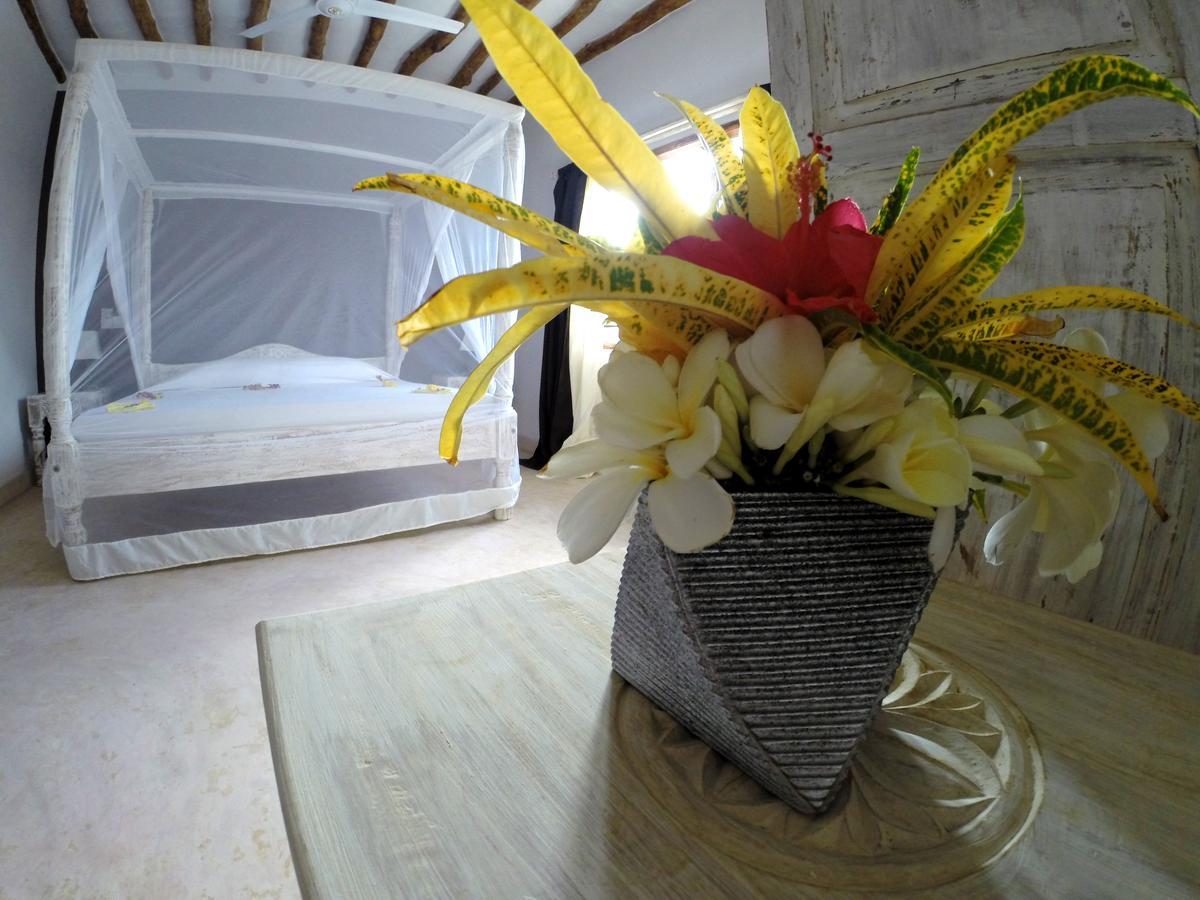 Bed and Breakfast Nyumba Ya Afrika à Watamu Extérieur photo