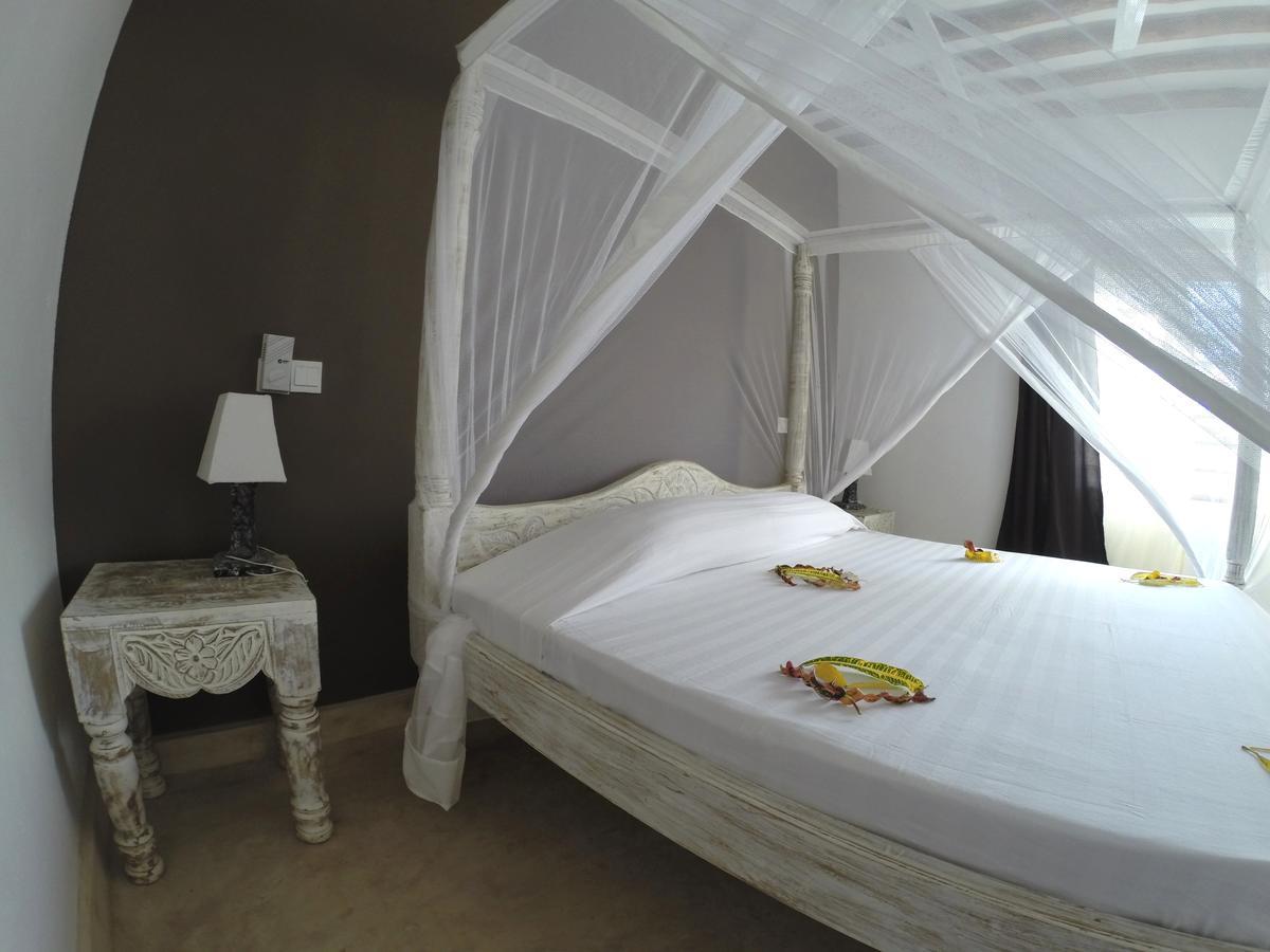 Bed and Breakfast Nyumba Ya Afrika à Watamu Extérieur photo