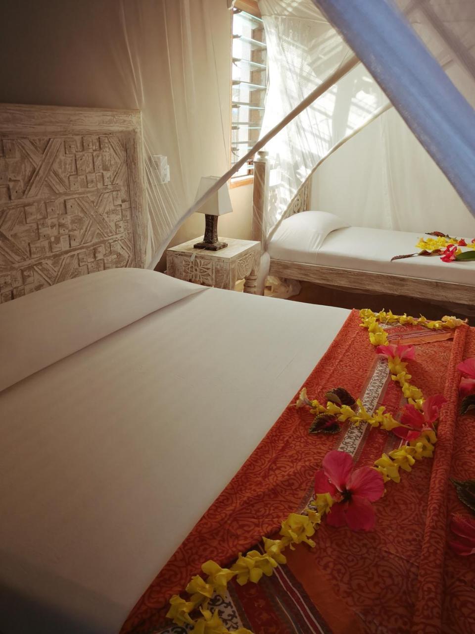 Bed and Breakfast Nyumba Ya Afrika à Watamu Extérieur photo